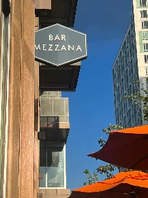 Bar Mezzana Italian Rerstaurant Boston 